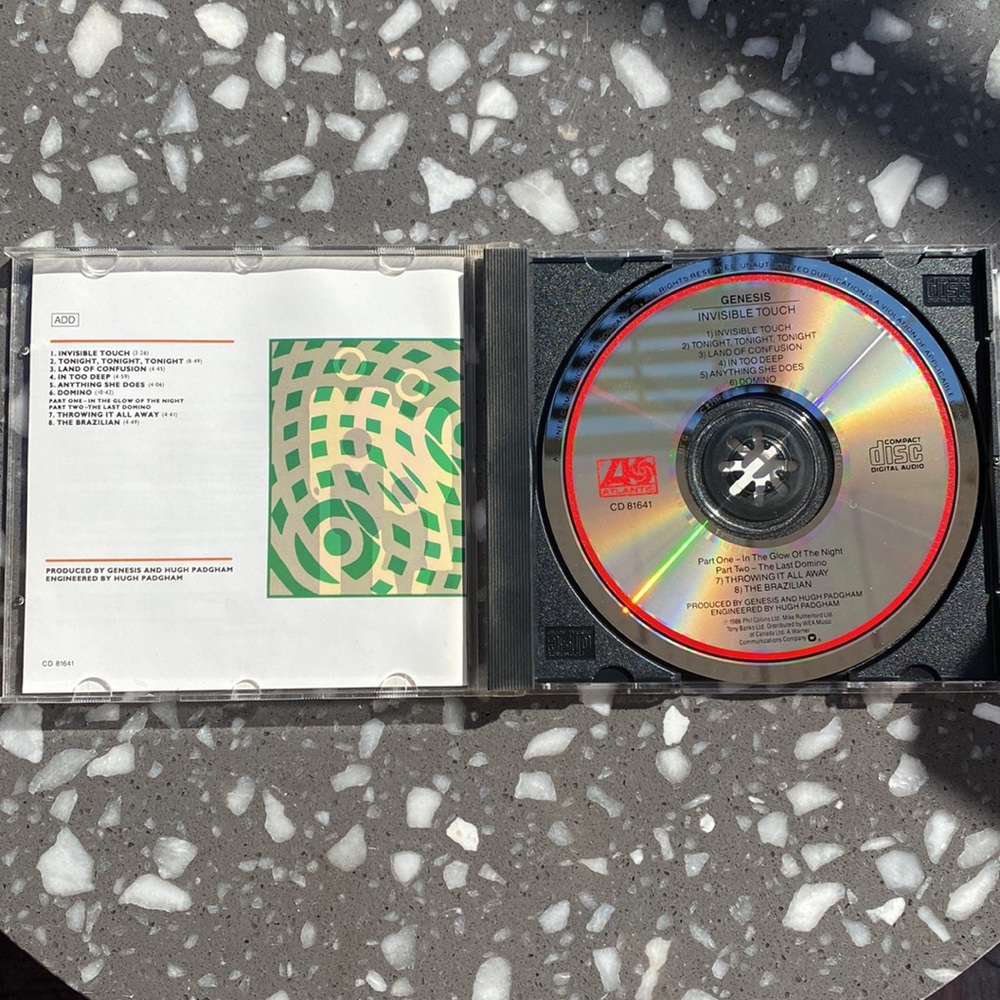 Genesis Invisible touch - Picture 2 of 2